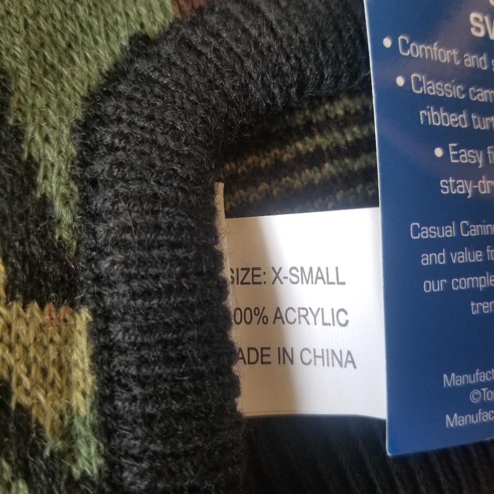 NWT XS Classic Green Camo Pattern Dog Sweater - Picture 5 of 8